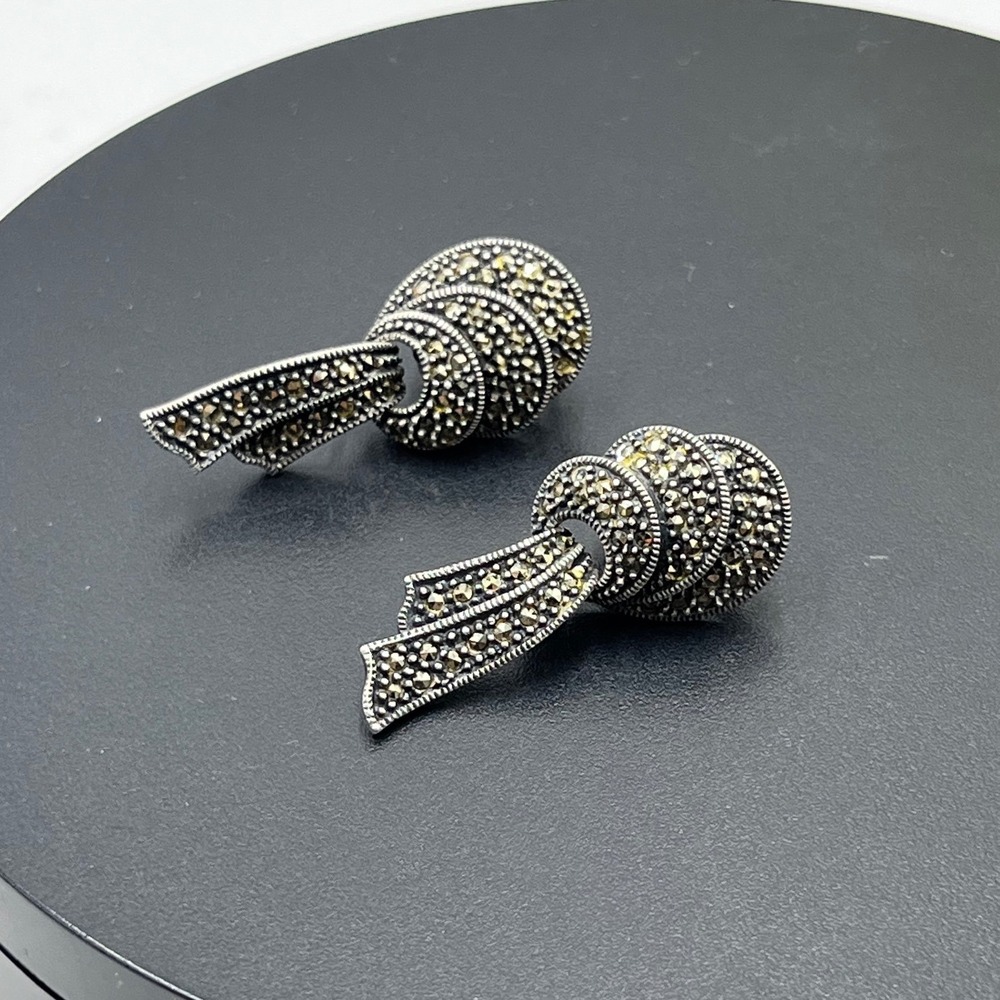 Judith Jack Designer Black
Marcasite Sterling Silver Art Deco
Omega back Earring